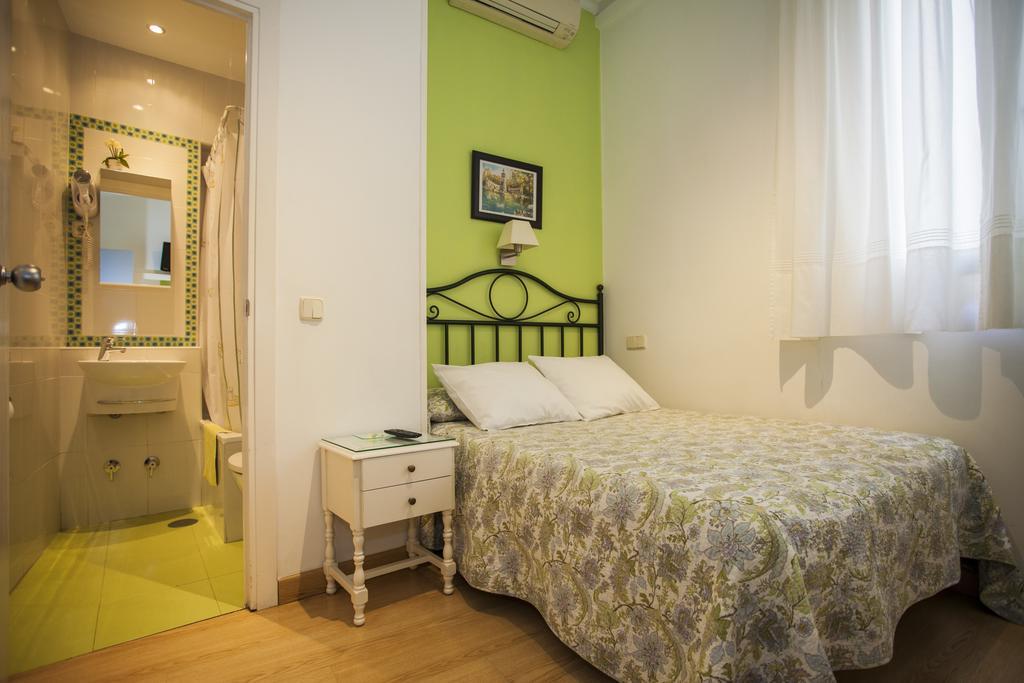 Ava Rooms Madrid Exterior foto